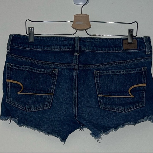 American Eagle Shorts - Picture 2 of 2